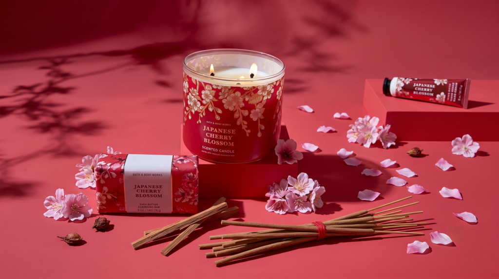 Bath & Body Works Japanese Cherry Blossom Candle Review